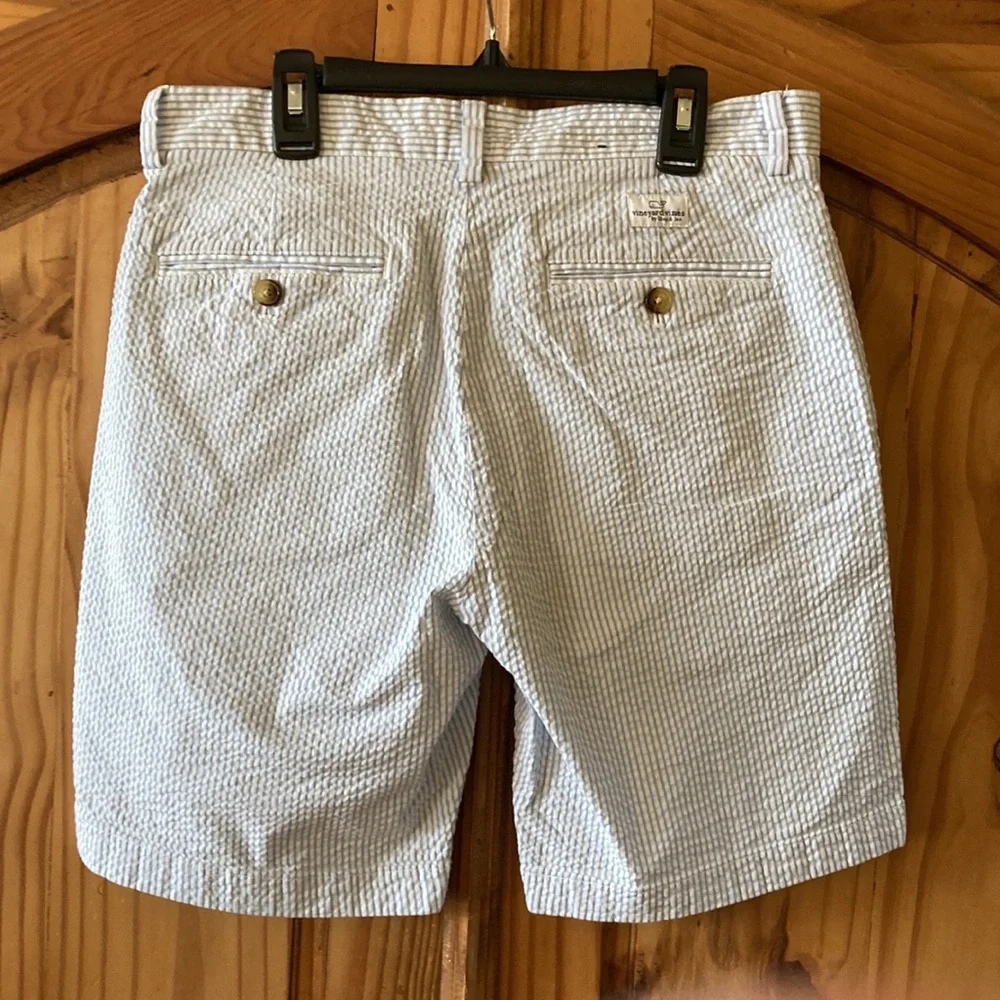 Vineyard Vines classic seersucker